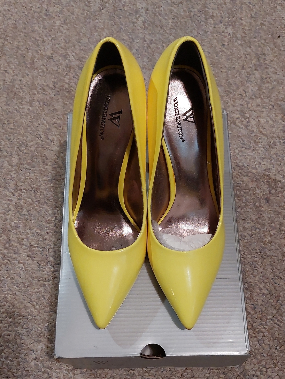 Neon Yellow Point Toe Patent Leather Heels
